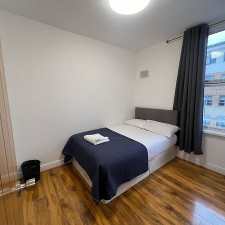 World Hotel London Exterior photo